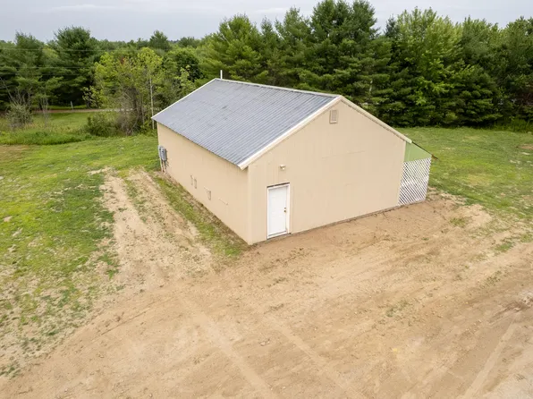 1083 Manchester Road, Belgrade, ME 04917