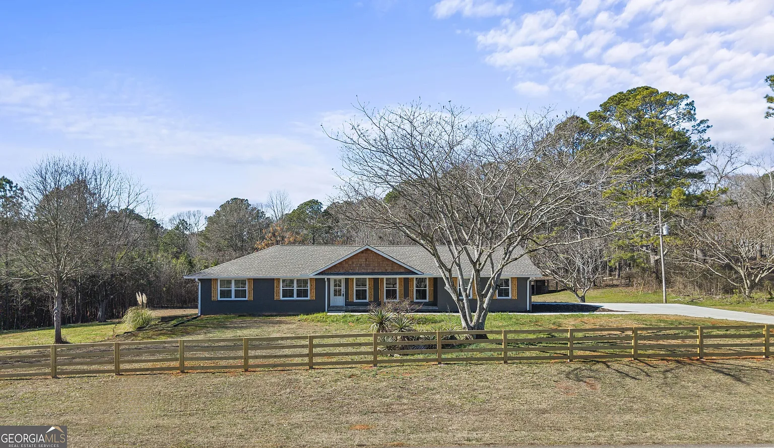 2789 H D Atha Rd photo 1