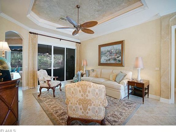 5th image of 10055 Lions Bay Ct