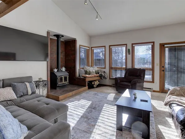 524 Sun River Drive, Fraser, CO 80442