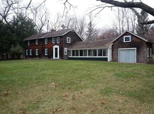 550 White Oak Shade Rd, Norwalk, CT 06850