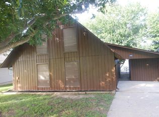 410 High Crest Dr, Pointblank, TX 77364