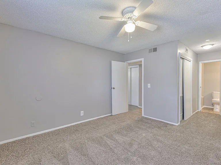 4646 Nolensville Pike — Photo 43