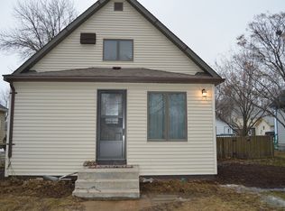205 Pioneer Avenue, Hayti, SD 57241