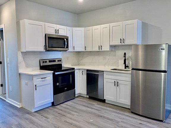 3rd image of 5416 Baltimore Ave #4