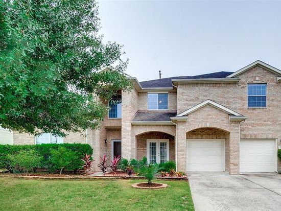 7402 Heron Lakes Dr Houston Tx Zillow