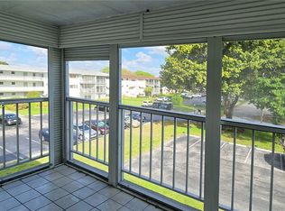 1201 S Hillcrest Ct #302, Hollywood, FL 33021