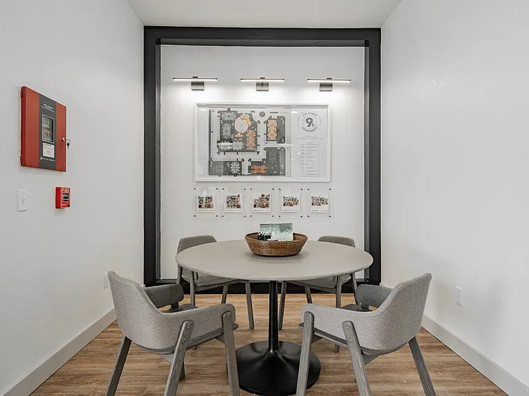 9th Street Apartments — Photo 19