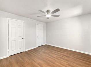 Legend Oaks Apartments, Kansas City, KS 66112