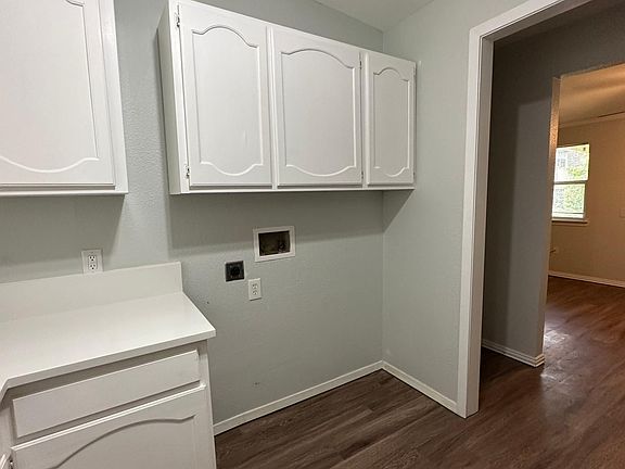 5th image of 5217 Curzon Ave #5217