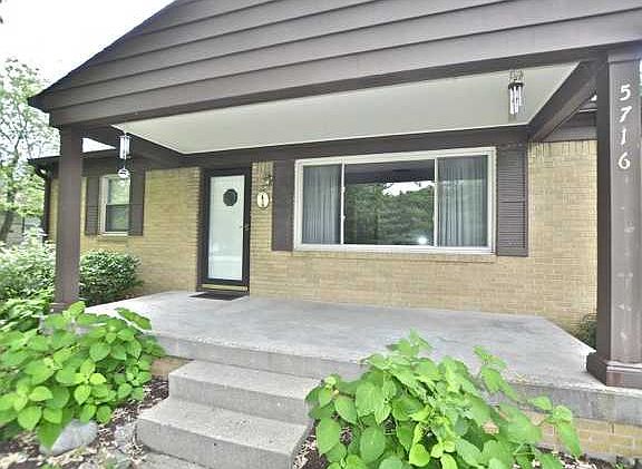 3rd image of 5716 Sherman Ave