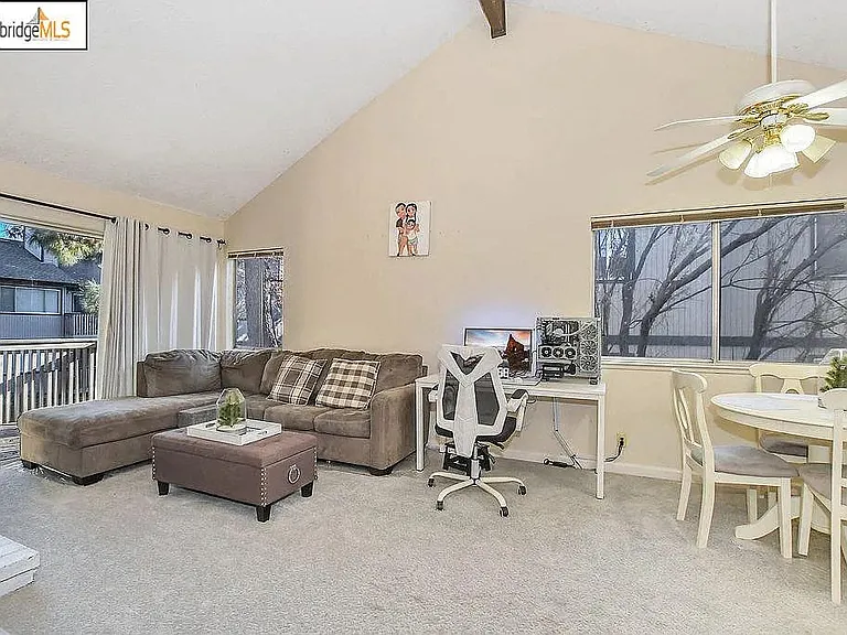 456 Lancaster Ln — Photo 13