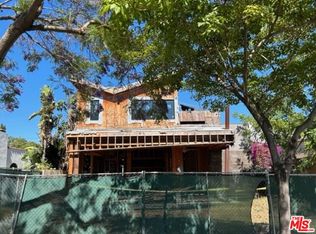 1130 N Poinsettia Pl, West Hollywood, CA 90046