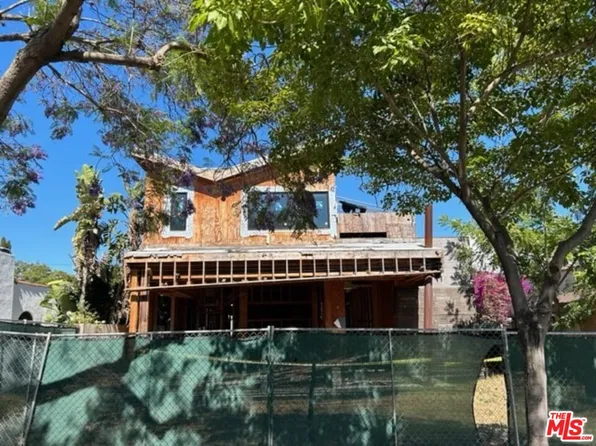 1130 N Poinsettia Pl, West Hollywood, CA 90046