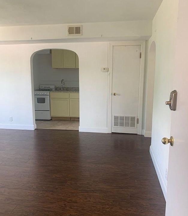 341 Des Peres Ave APT B, Saint Louis, MO 63112 Zillow