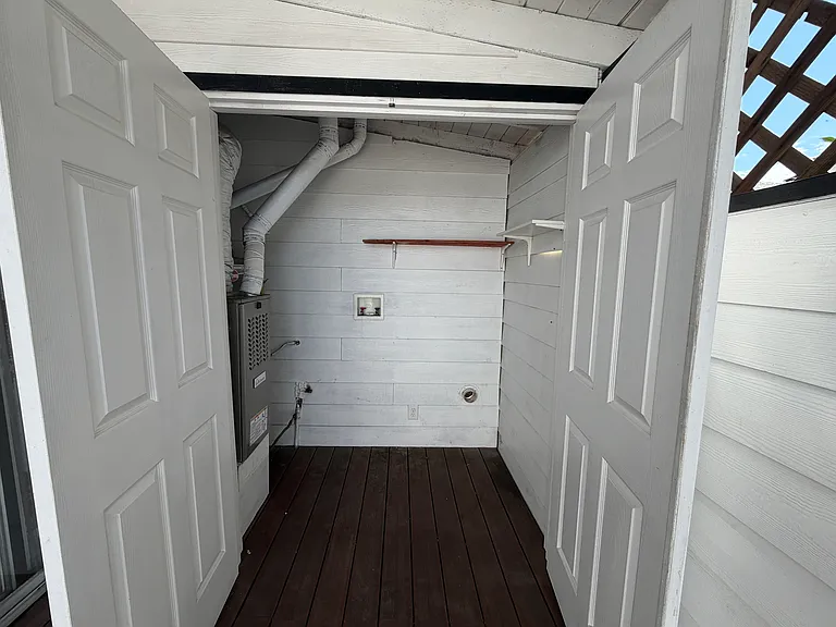 3145 Keats St — Photo 9