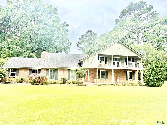 3rd image of 1037 Vestavia Dr SW