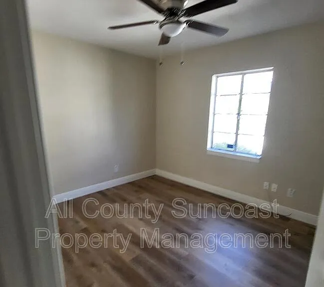 2444 14th Ave S — Photo 11