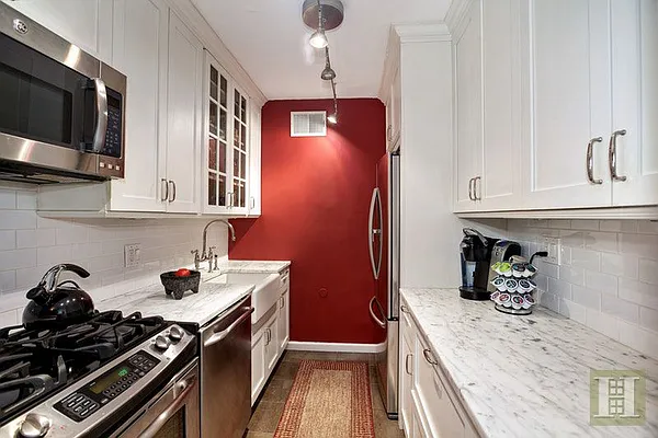 Sold by Halstead Real Estate | media 20