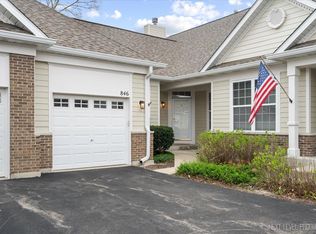 846 Skyline Dr, Batavia, IL 60510