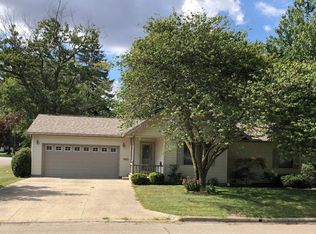 513 N Walnut St, Pana, IL