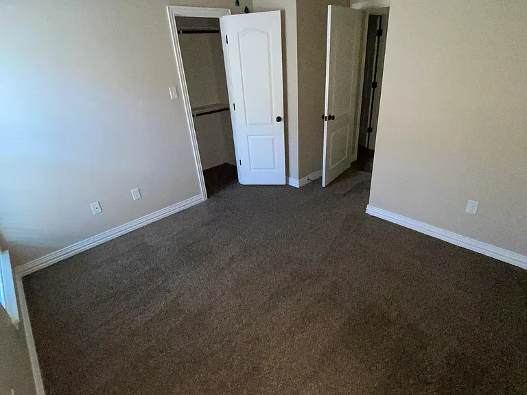 3828 Carrera Ln — Photo 6