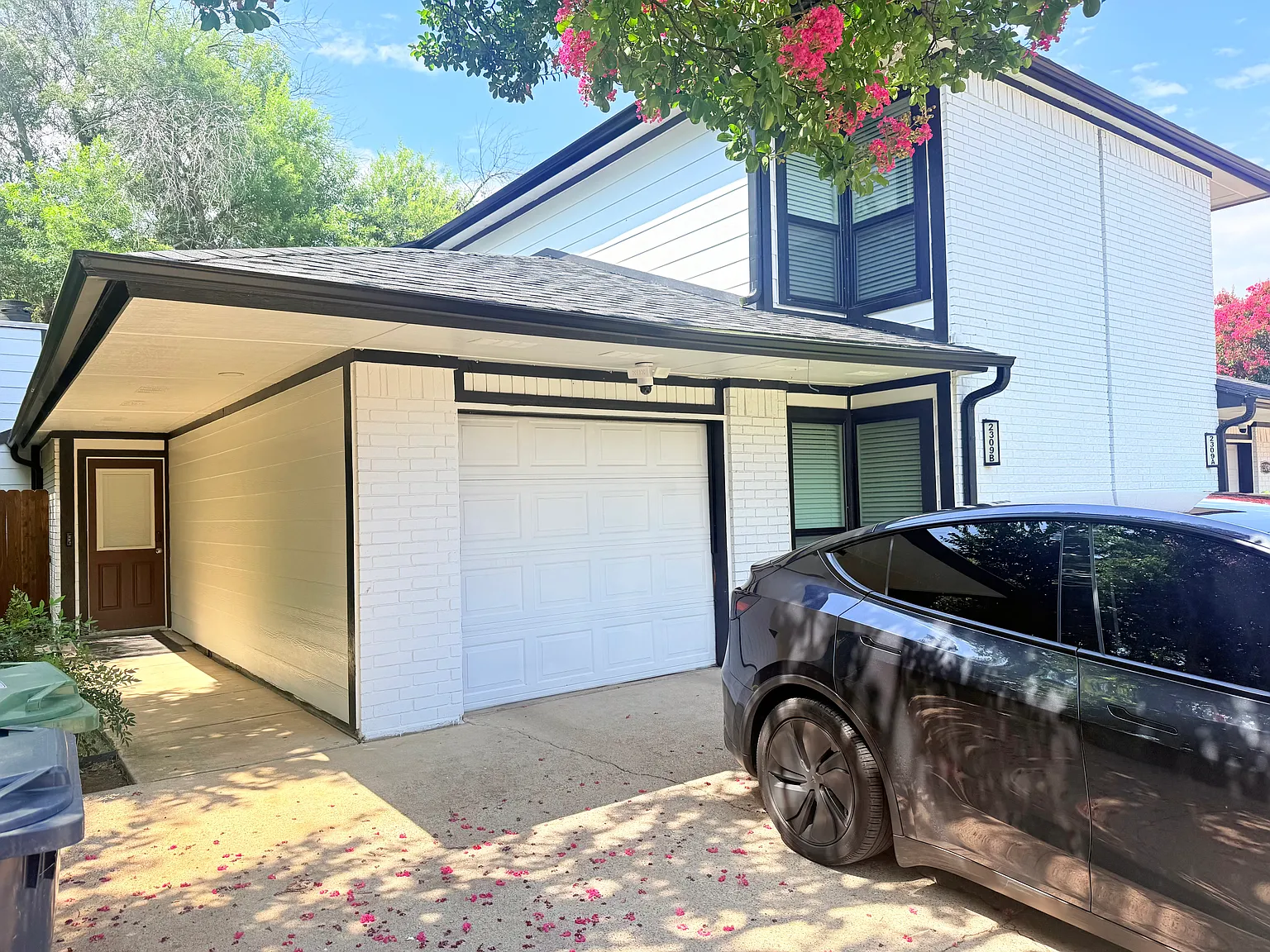 3 bed, 1500 sqft, $4,200 — Photo 3