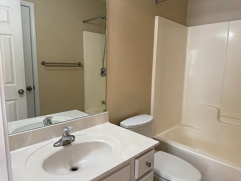 235 Tamarack Dr — Photo 17