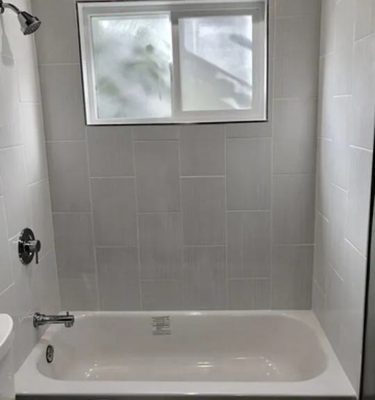 815 S Sherbourne Dr #3 — Photo 5
