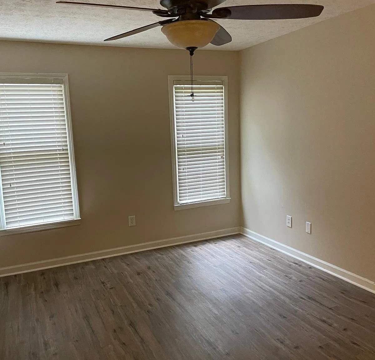 Master Bedroom & Bathroom /Fall Promo! (Lawrenceville) 1br / 1ba Available — Photo 1