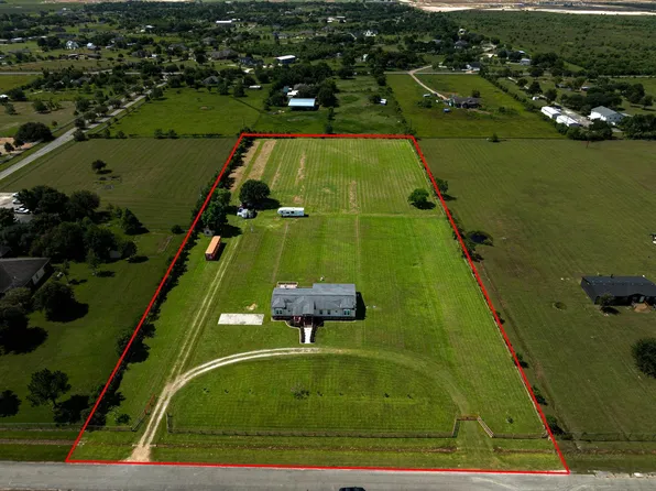 32811 S Red Leaf Ln, Brookshire, TX 77423
