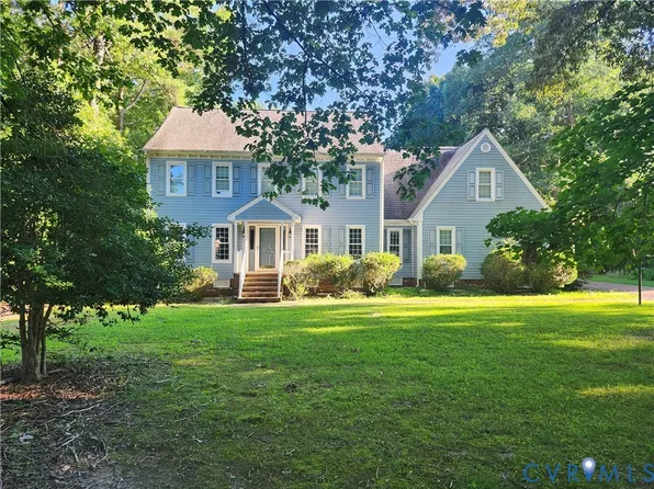 505 Martineau Dr, Chester, VA 23836