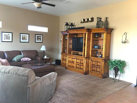 3rd image of 2381 Barcoda Ct
