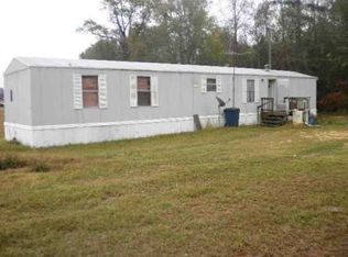 235 Meadowridge Dr, Unadilla, GA 31091