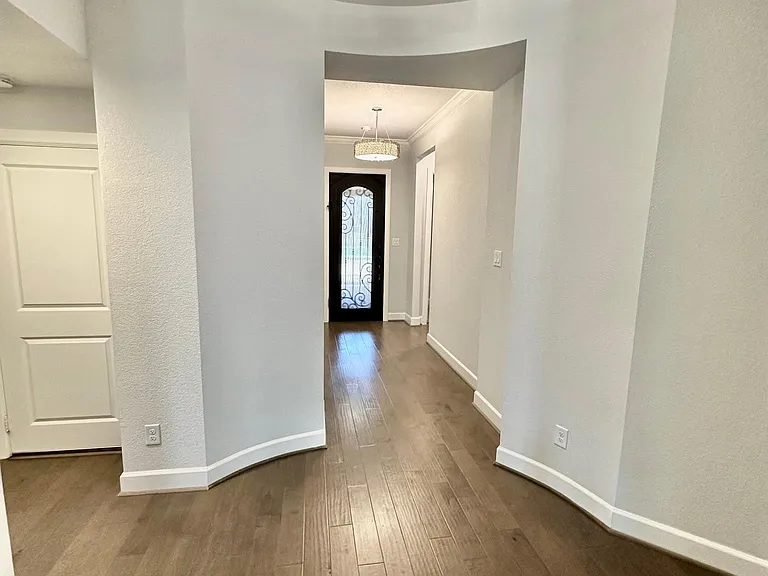 4974 Gleneagle Dr — Photo 5