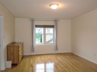 32 Leitch Ave, Toronto, ON M3J 3P2