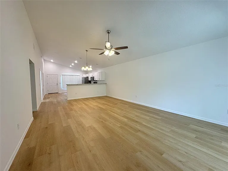 826 Birch Ave — Photo 14