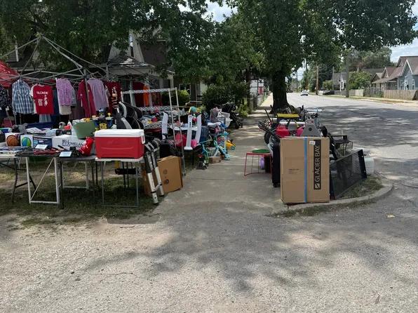 207 S Warman Ave, Indianapolis, IN 46222