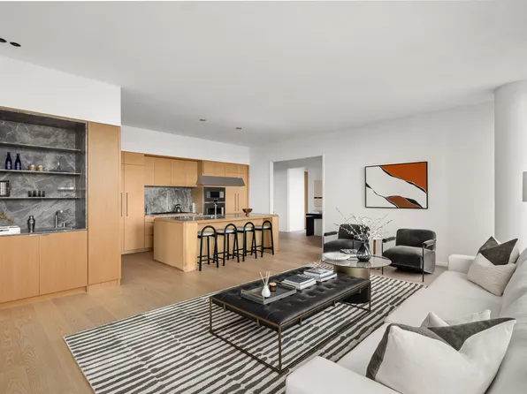 30 Front Street image 3 of 37