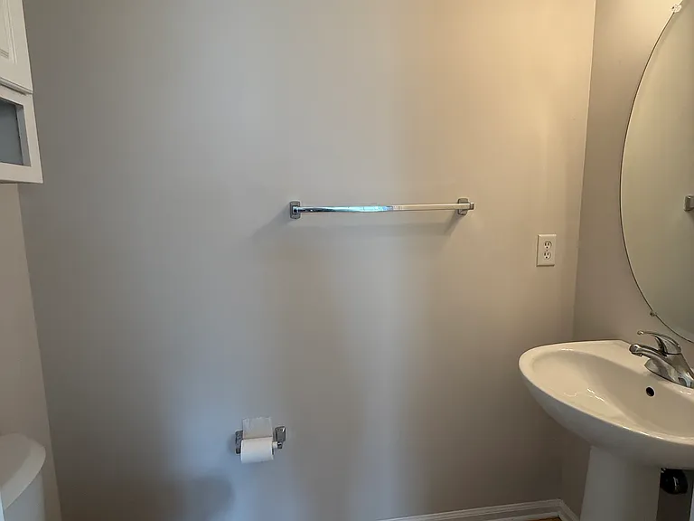71 Jamestown Blvd — Photo 10