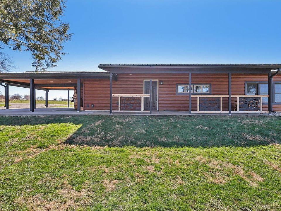 17th image of this home