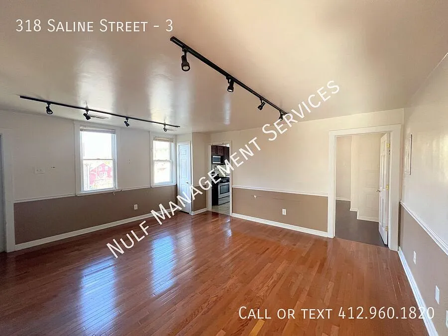 Building Photo - 318 Saline St #3