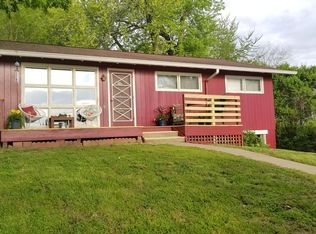 606 S High St, Port Byron, IL 61275