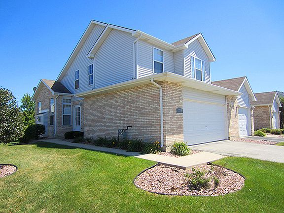2nd image of 22951 Westwind Dr