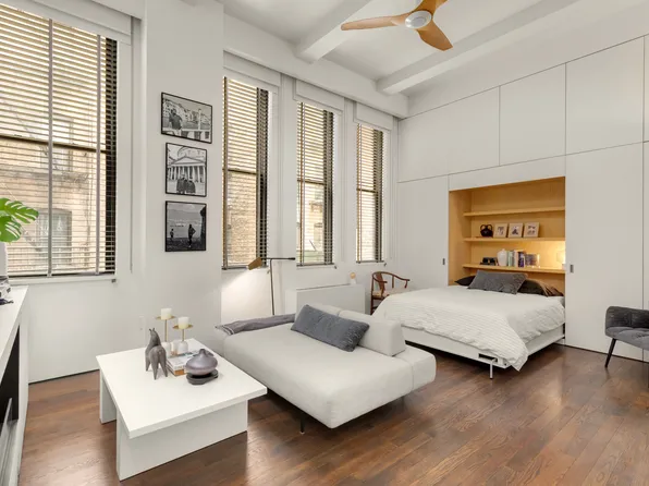 235 East 49th Street 1H image 1 of 13