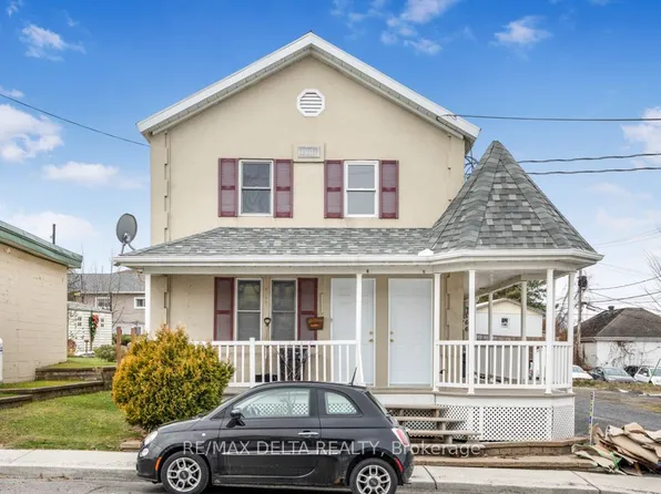 268 James St #A, Hawkesbury, ON K6A 1S8