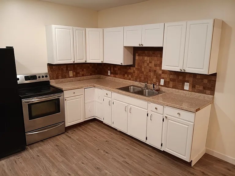 723 Vine St #B — Photo 6