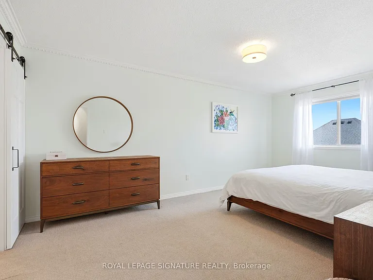 36 Moorefield Dr — Photo 18