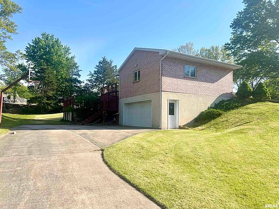4th image of 2630 Saint Anthony Rd