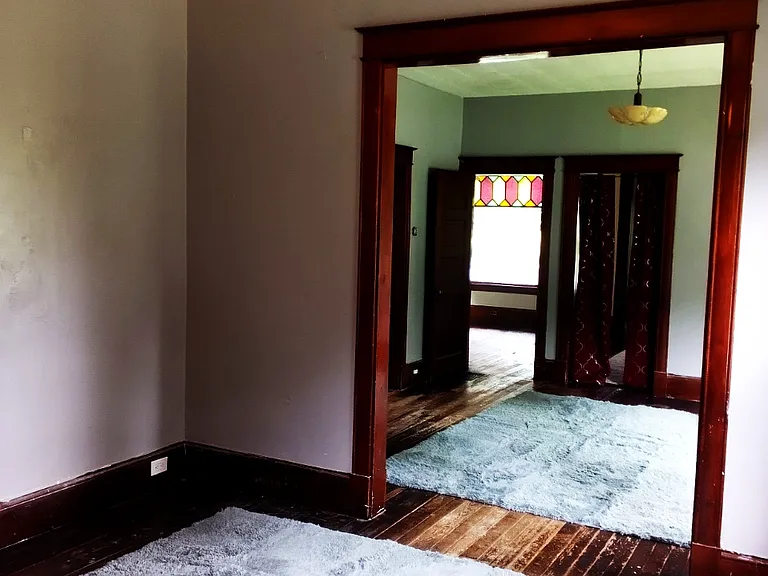 76 Old Point Ave — Photo 5